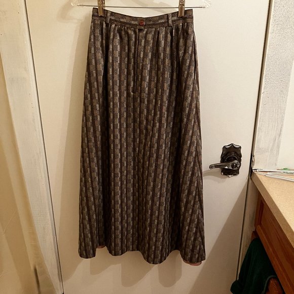 Seasons size 4 browns grey black skirt - Picture 2 of 10